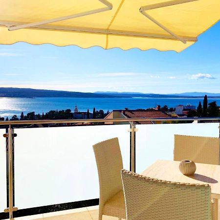 Ferienwohnung Luxury App Anna Crikvenica Exterior foto
